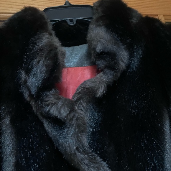 Vintage faux fur jacket - Picture 10 of 11